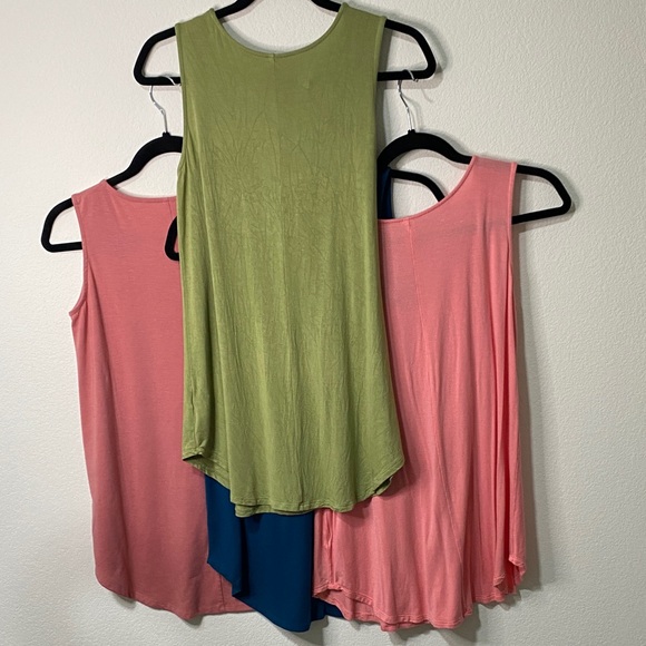Lot of 4 Women's Sleeveless Tank Top Tunic - Picture 5 of 14